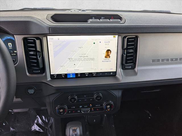 New 2026 Ford Bronco Outer Banks AWD/4WD image 12