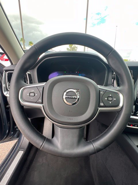 Used 2025 Volvo S60 B5 Core AWD/4WD image 10