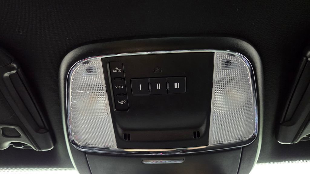 Used 2023 Dodge Charger GT w/ Blacktop Package image 27