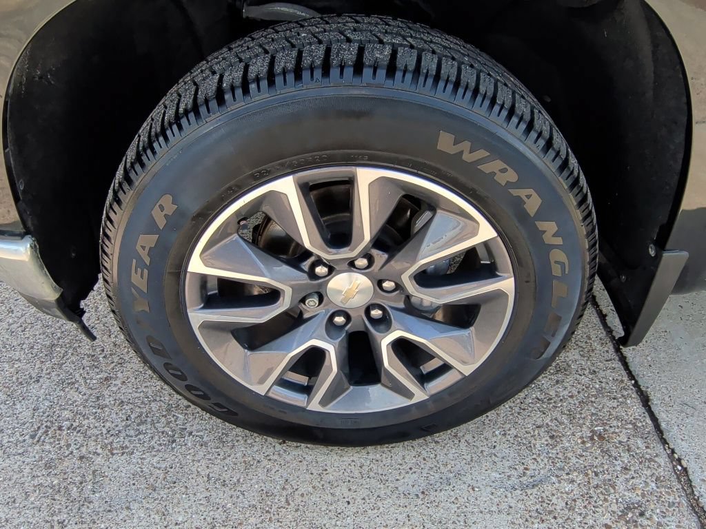 Used 2020 Chevrolet Silverado 1500 LT w/ Texas Edition RWD image 47