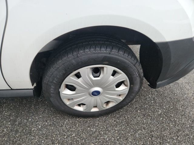 Used 2019 Ford Transit Connect XL image 10