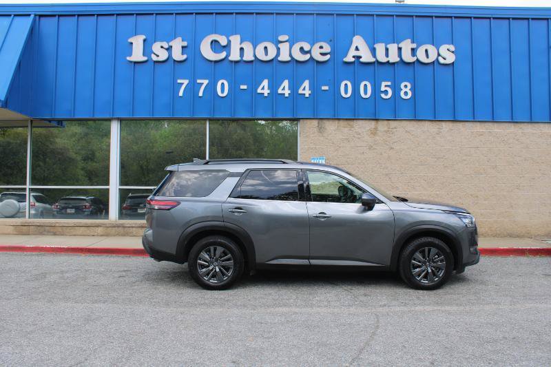 Used 2023 Nissan Pathfinder SV FWD image 7