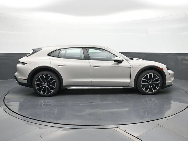 Certified 2023 Porsche Taycan 4S w/ Sport Chrono Package AWD/4WD image 22