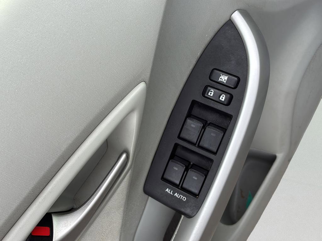 Used 2013 Toyota Prius Two image 21