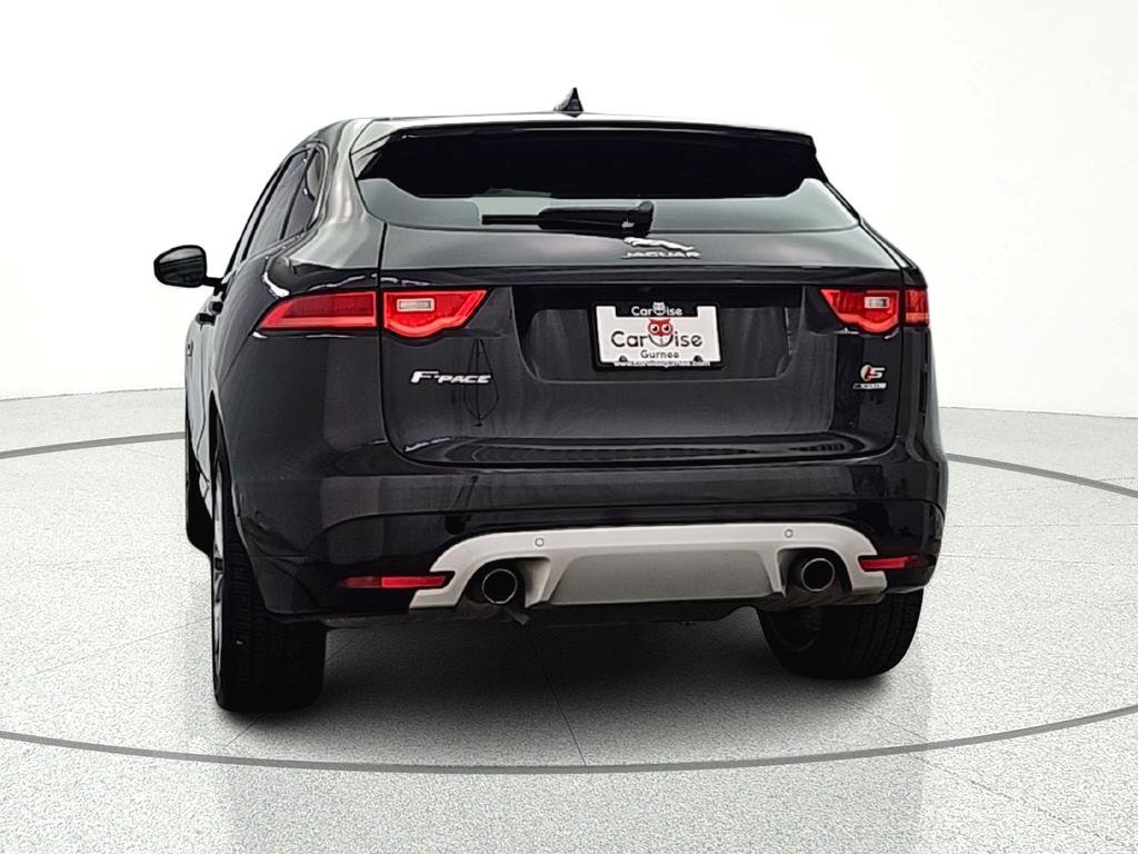 Used 2018 Jaguar F-PACE S image 5