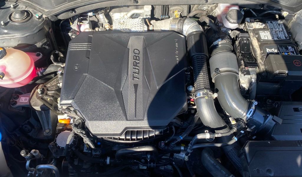 Used 2023 Hyundai Santa Fe Calligraphy image 12