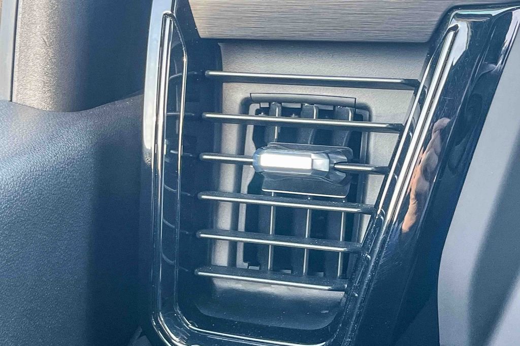 Used 2024 GMC Sierra 2500 AT4 w/ AT4 Premium Plus Package image 49