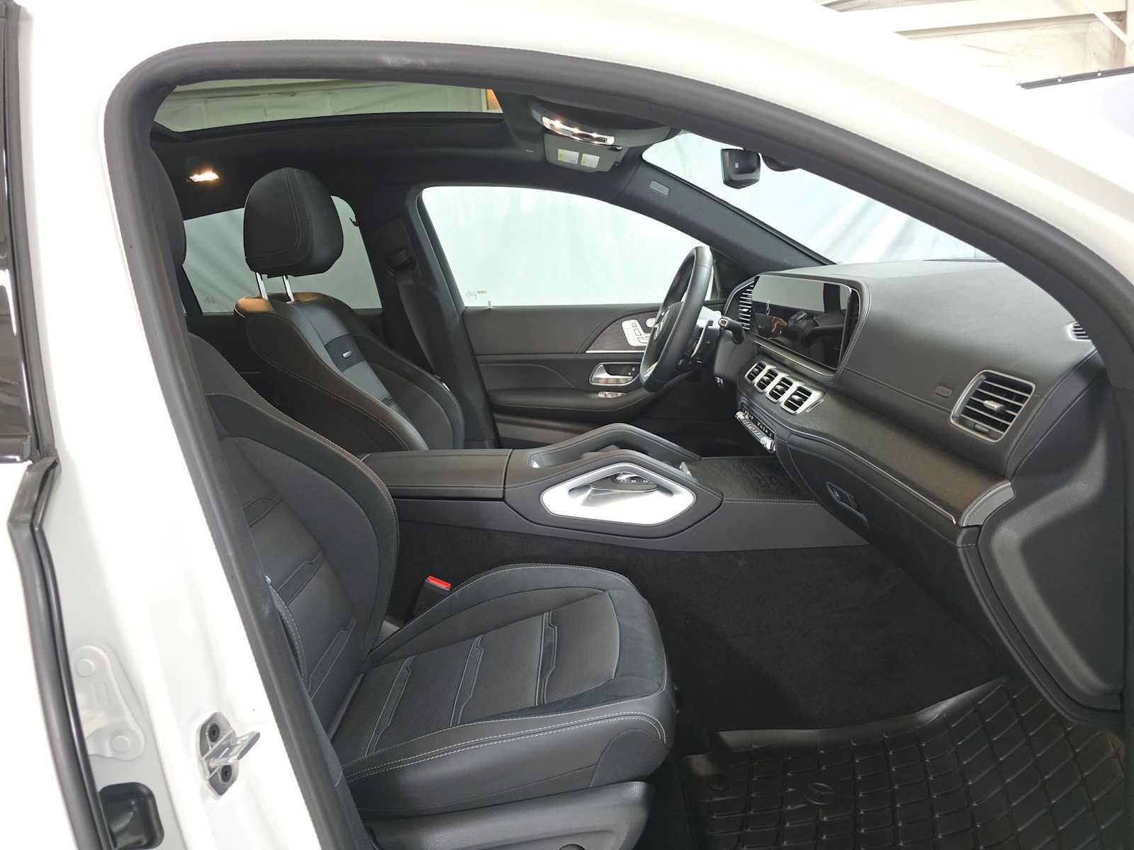 Used 2026 Mercedes-Benz GLE 53 AMG 4MATIC Coupe image 10