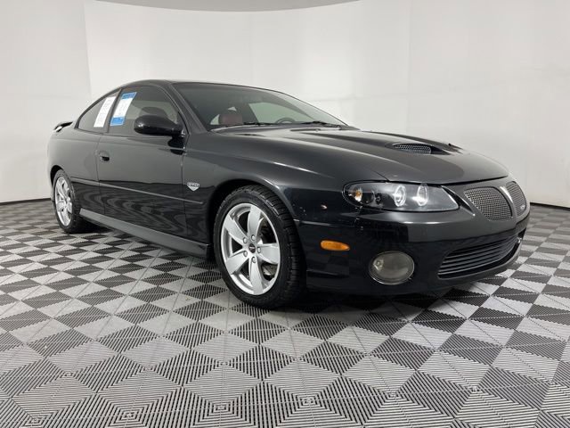 Used 2005 Pontiac GTO image 2