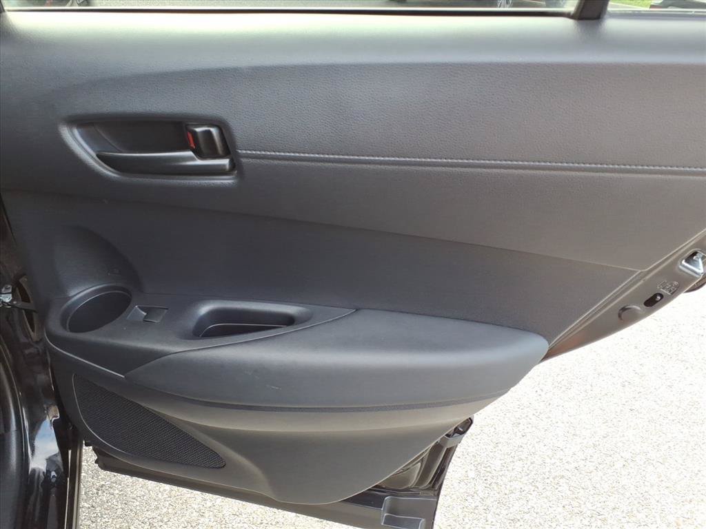 Used 2023 Toyota Corolla Cross LE w/ Moonroof Package AWD/4WD image 20