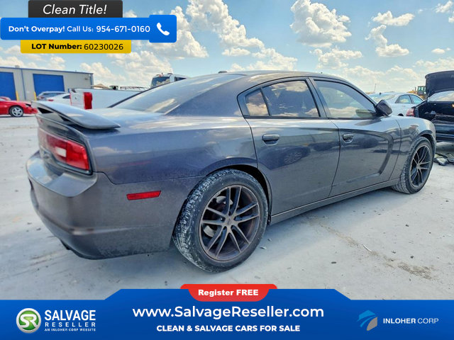 Used 2014 Dodge Charger SE w/ Sport Appearance Group RWD image 4