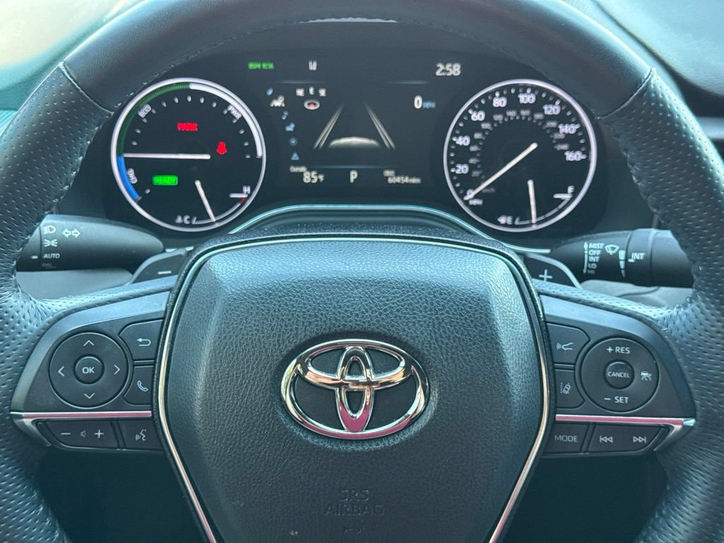 Used 2022 Toyota Avalon XSE FWD image 11