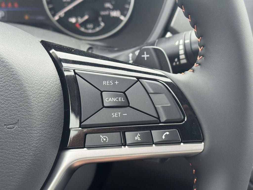 New 2025 Nissan Altima 2.5 SR AWD/4WD image 22