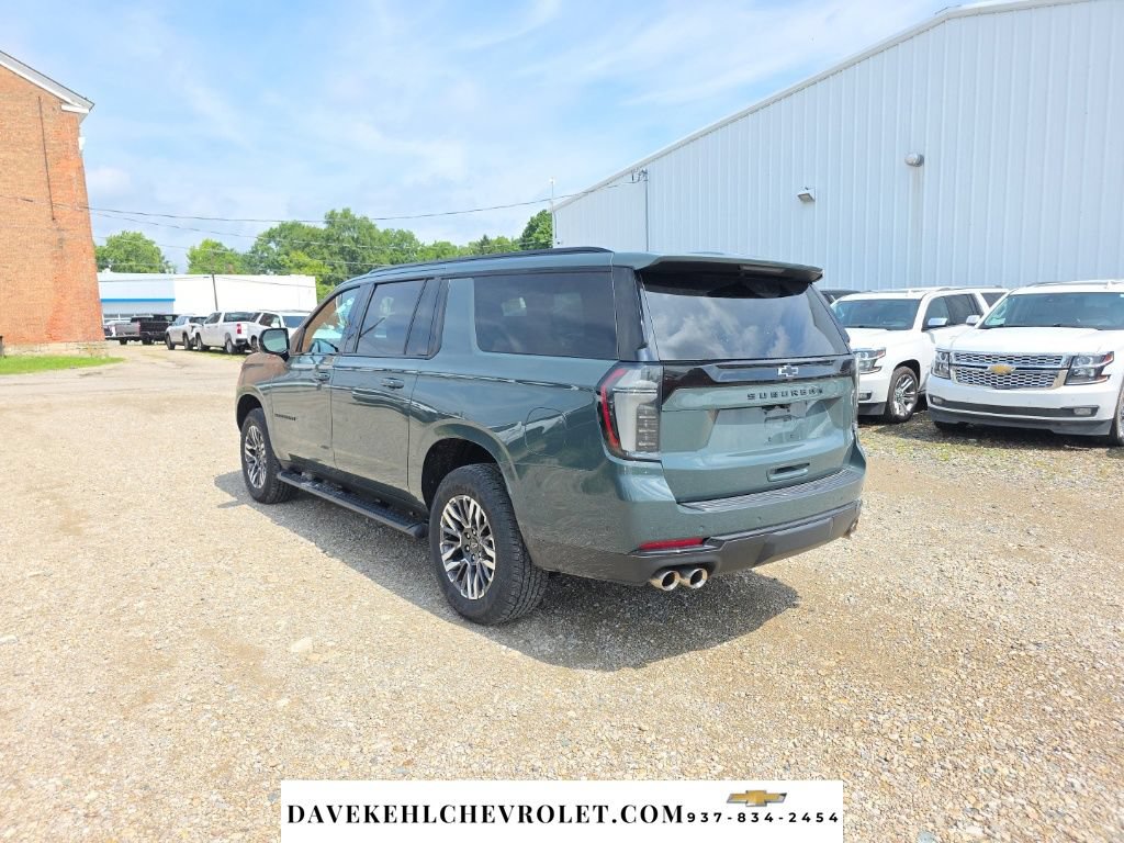 Used 2026 Chevrolet Suburban Z71 w/ Comfort Package AWD/4WD image 3