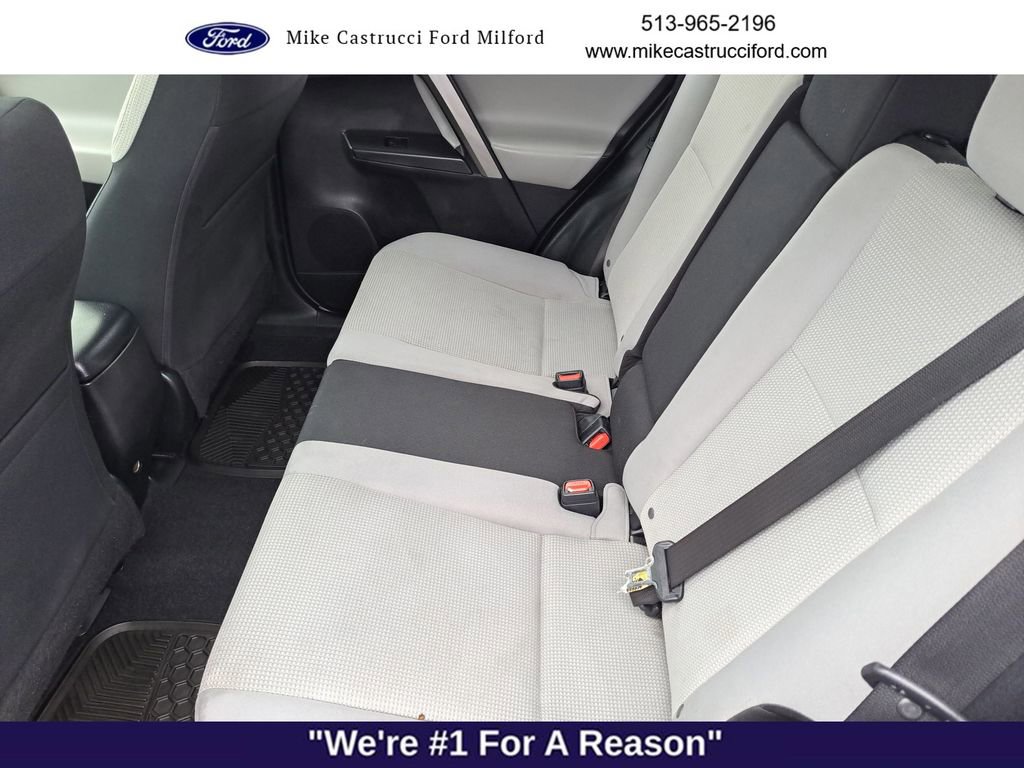 Used 2018 Toyota RAV4 XLE image 24