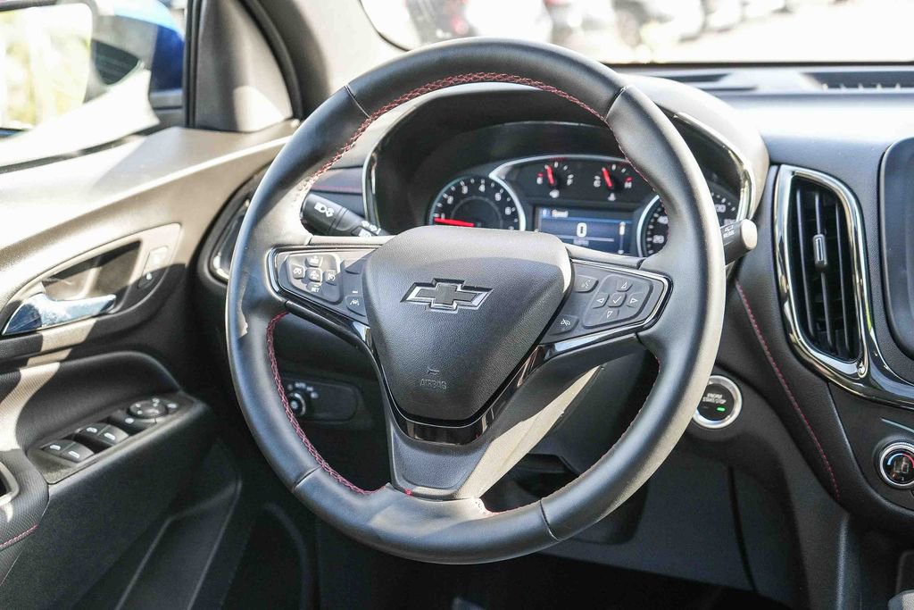 Used 2023 Chevrolet Equinox RS AWD/4WD image 14