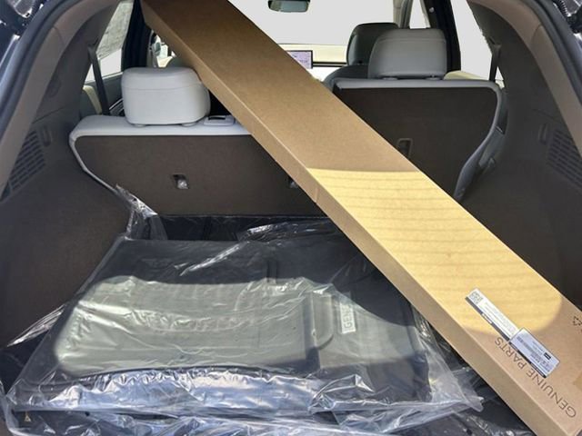 New 2026 Genesis GV70 2.5T Advanced image 14