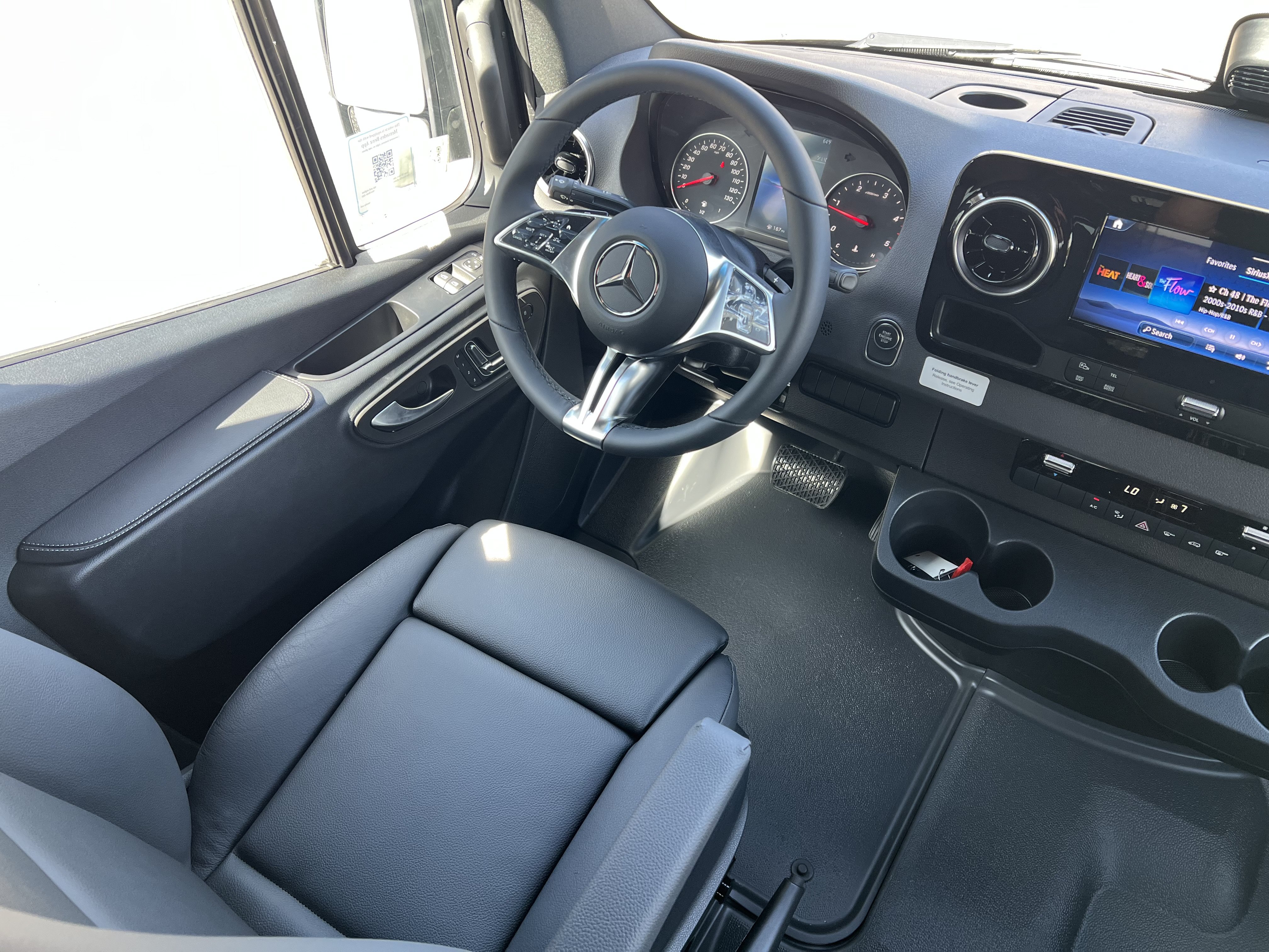 New 2026 Mercedes-Benz Sprinter 2500 image 28