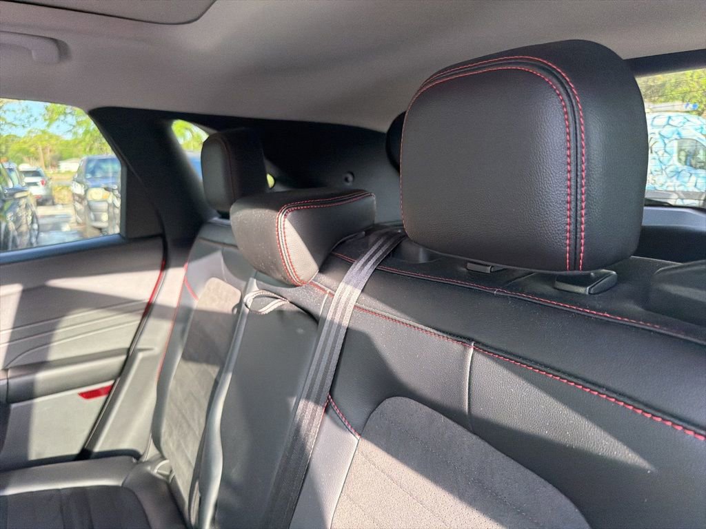 Used 2022 Ford Escape SEL w/ SEL Stealth AWD Package image 11