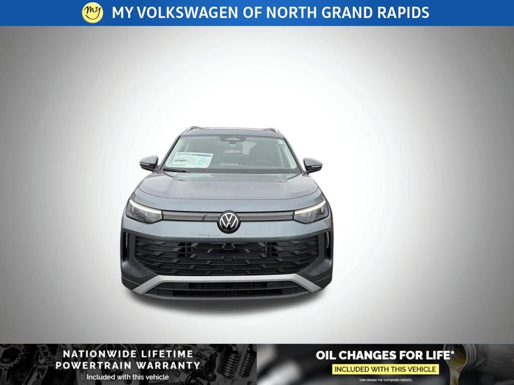 New 2026 Volkswagen Tiguan SE image 8