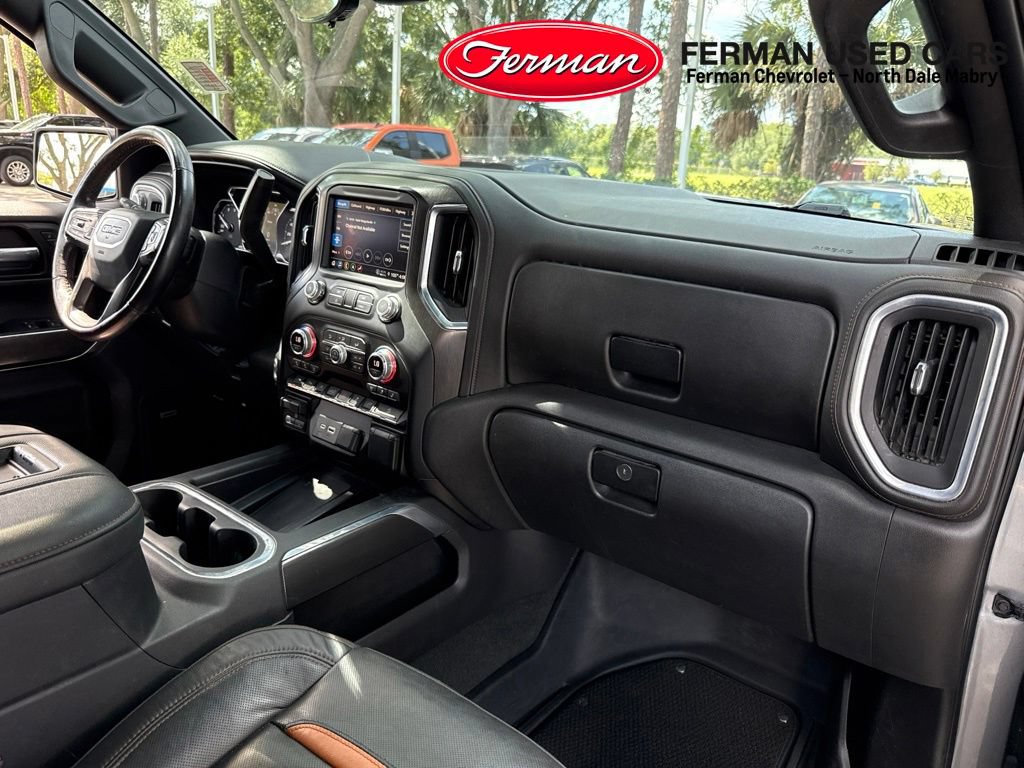 Used 2021 GMC Sierra 1500 AT4 w/ AT4 Premium Package AWD/4WD image 8