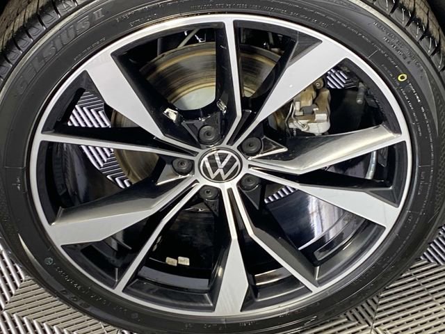 Used 2022 Volkswagen Tiguan SEL R-Line image 30