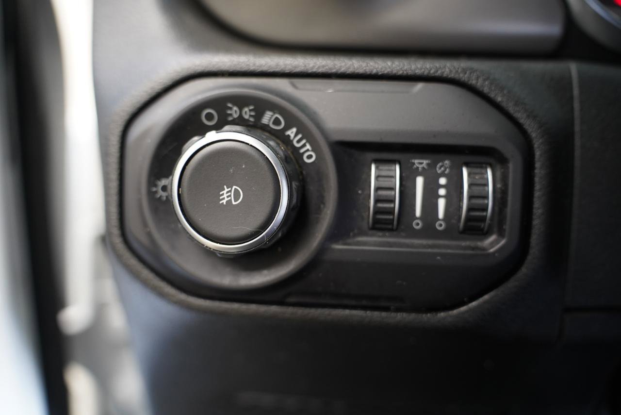 Used 2018 Jeep Wrangler Unlimited Sport S image 24