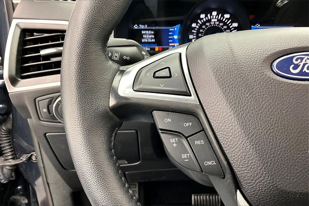 Used 2024 Ford Edge SEL w/ Convenience Package image 18