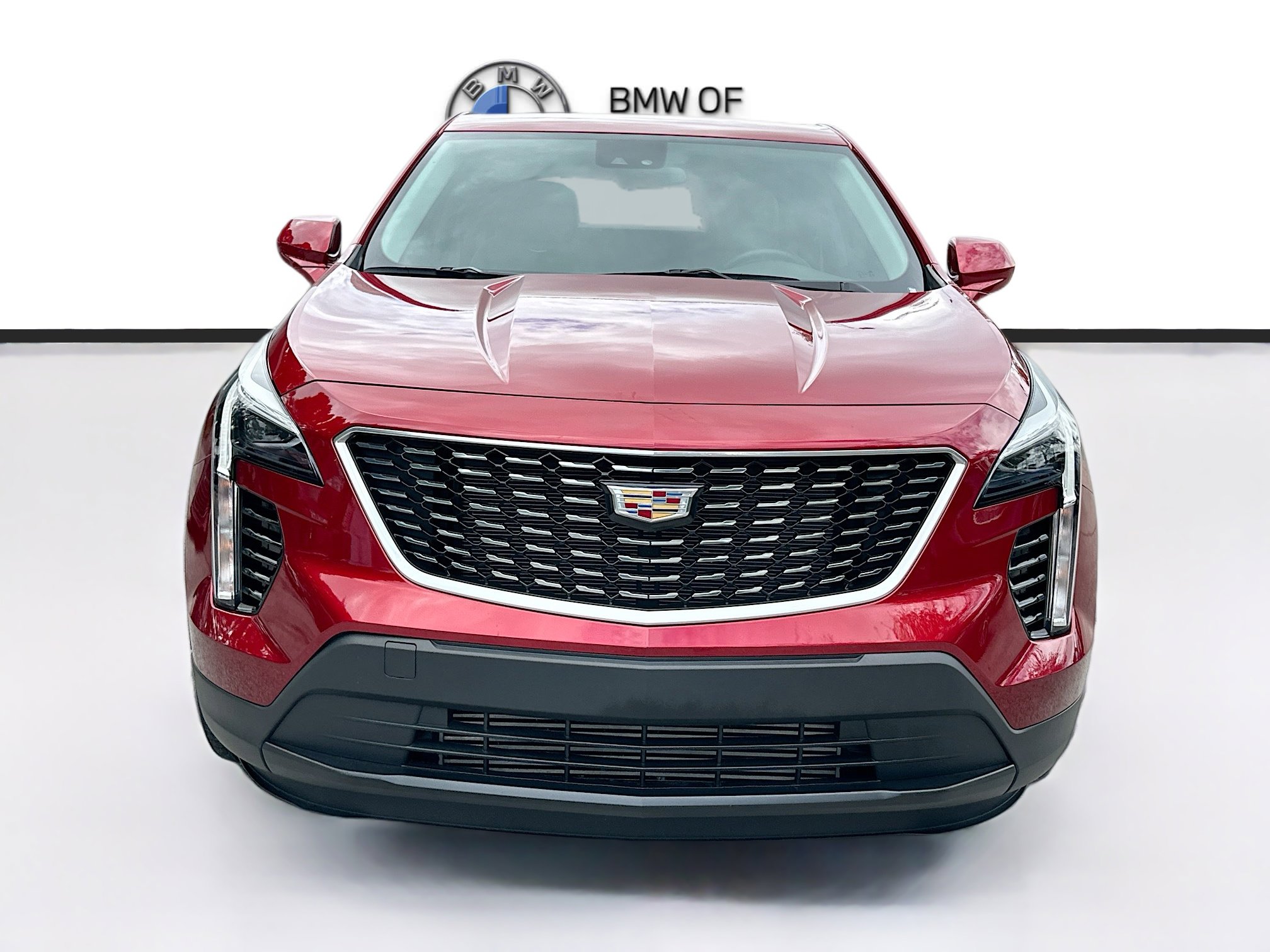 Used 2023 Cadillac XT4 Luxury w/ Driver Awareness Package image 2