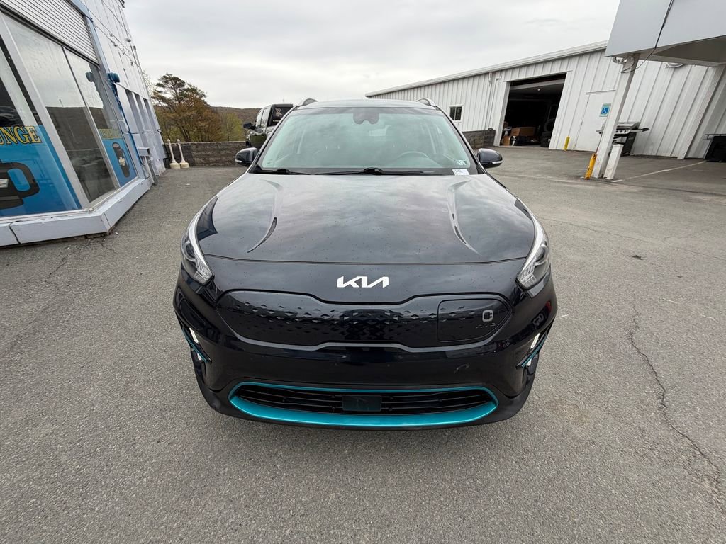 Used 2022 Kia Niro EX w/ Cold Weather Package FWD image 8