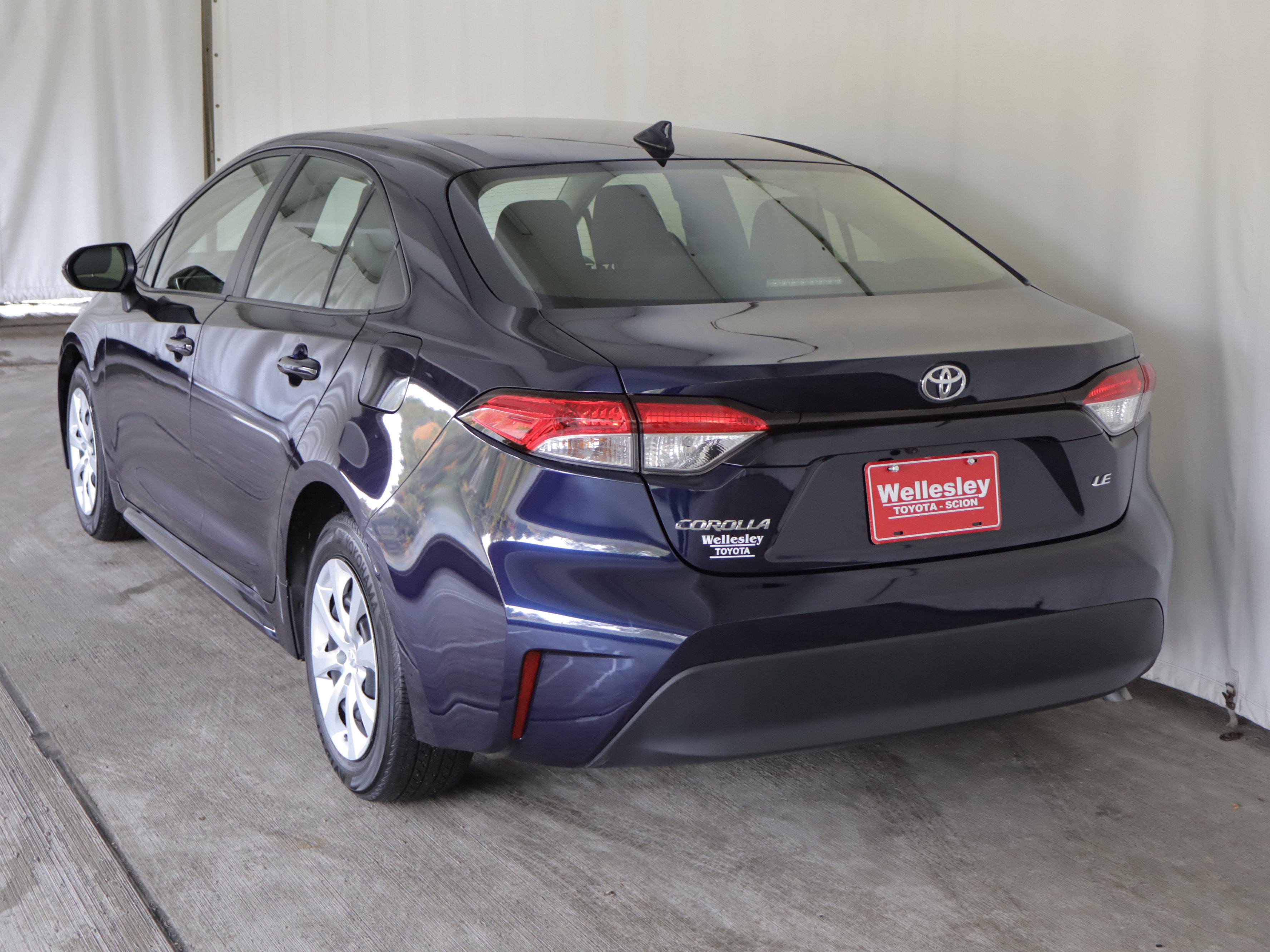 Used 2024 Toyota Corolla LE FWD image 24