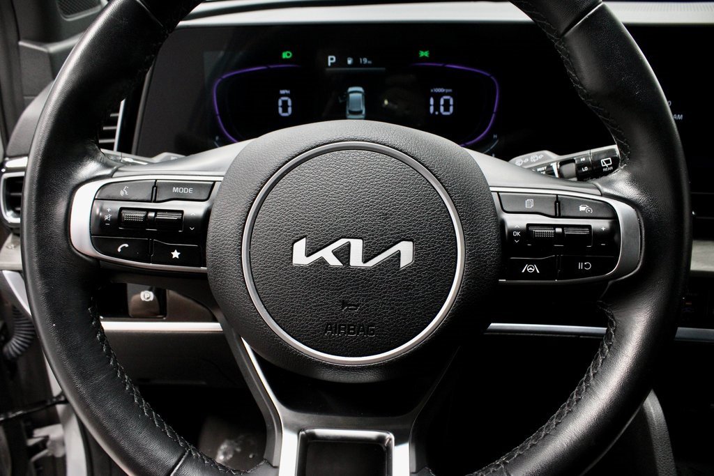 Used 2025 Kia Sportage X-Line w/ Premium Package image 35