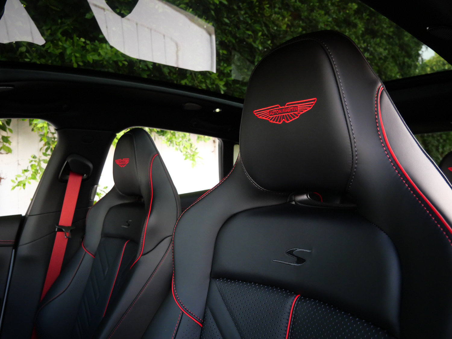 New 2026 Aston Martin DBX S AWD/4WD image 5