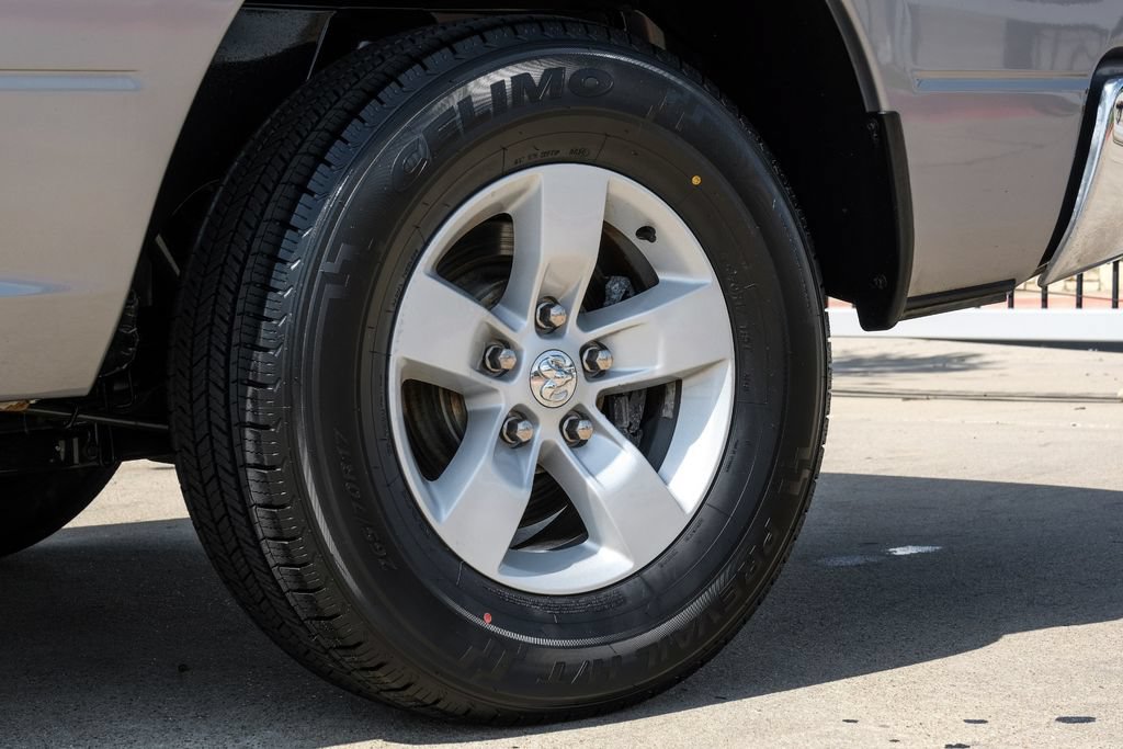 Used 2019 RAM 1500 Tradesman w/ Chrome Plus Package RWD image 47