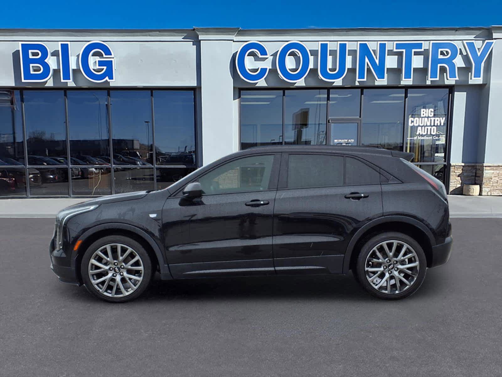 Used 2019 Cadillac XT4 Sport FWD image 2