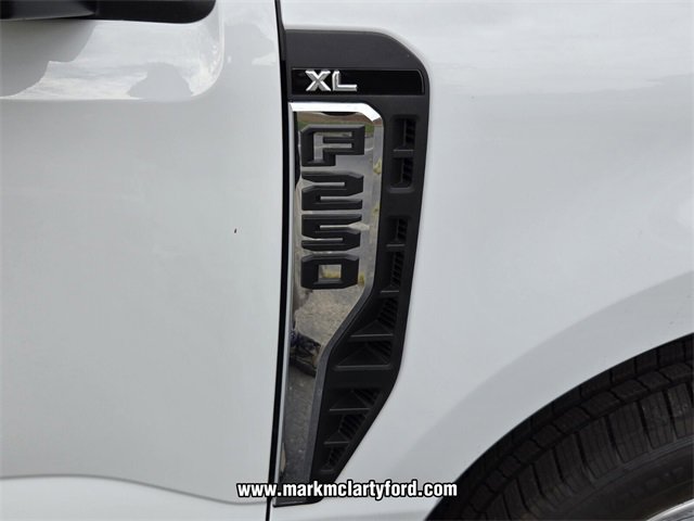 New 2026 Ford F250 XL w/ XL Chrome Package image 12