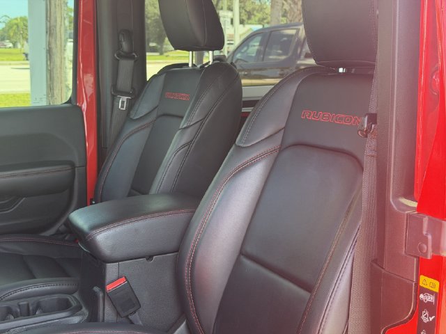 Used 2024 Jeep Wrangler Rubicon AWD/4WD image 15