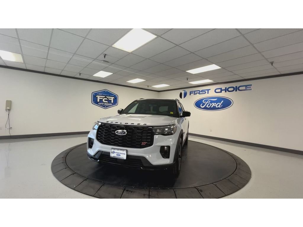 New 2026 Ford Explorer ST w/ Sun And Sound Package image 5