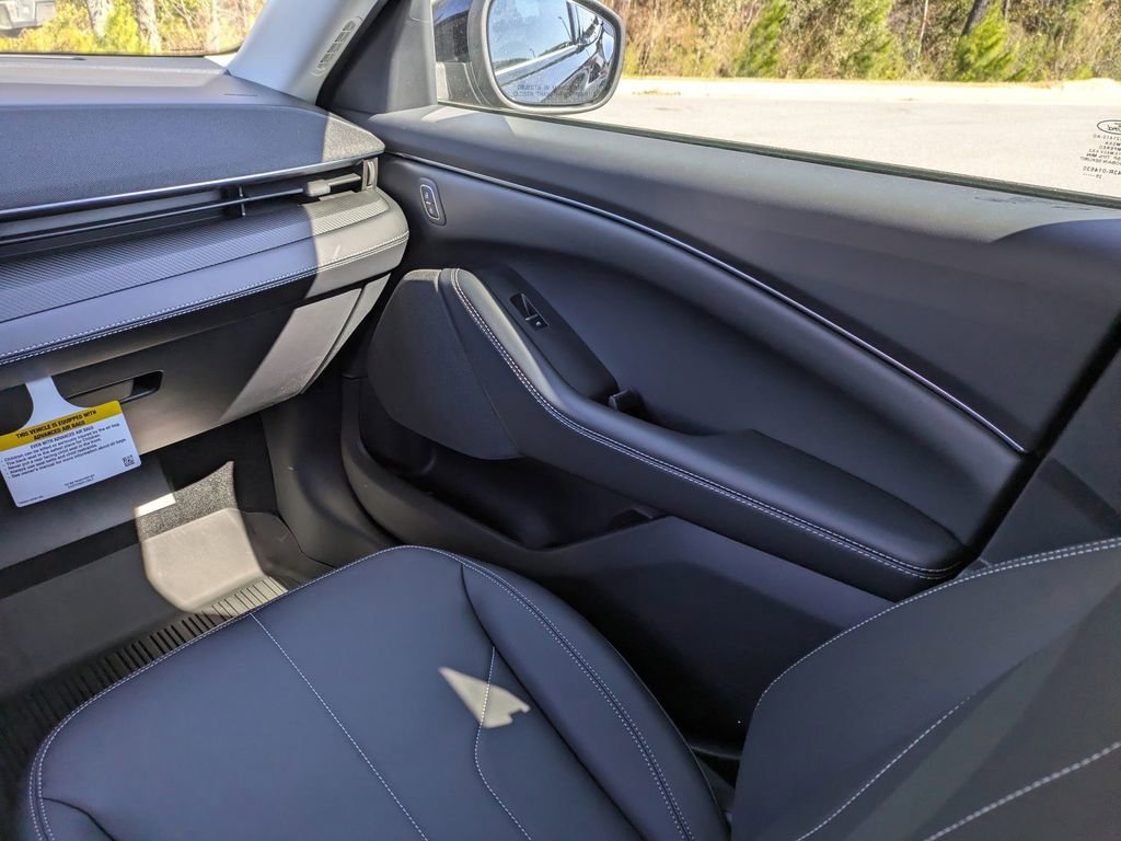 New 2026 Ford Mustang Mach-E Select w/ Interior Protection Package image 17