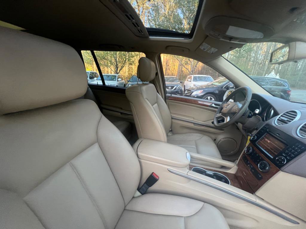 Used 2009 Mercedes-Benz GL 450 4MATIC image 22