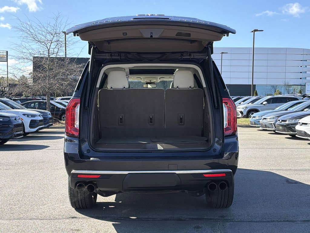 Used 2023 GMC Yukon Denali image 16