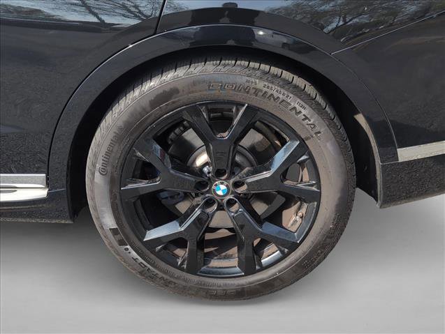 Used 2022 BMW X7 xDrive40i w/ Executive Package image 26