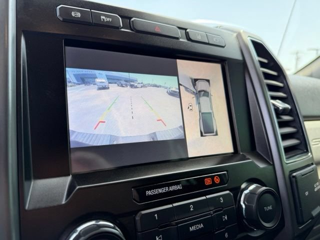 Used 2020 Ford F350 XLT w/ XLT Premium Package AWD/4WD image 15