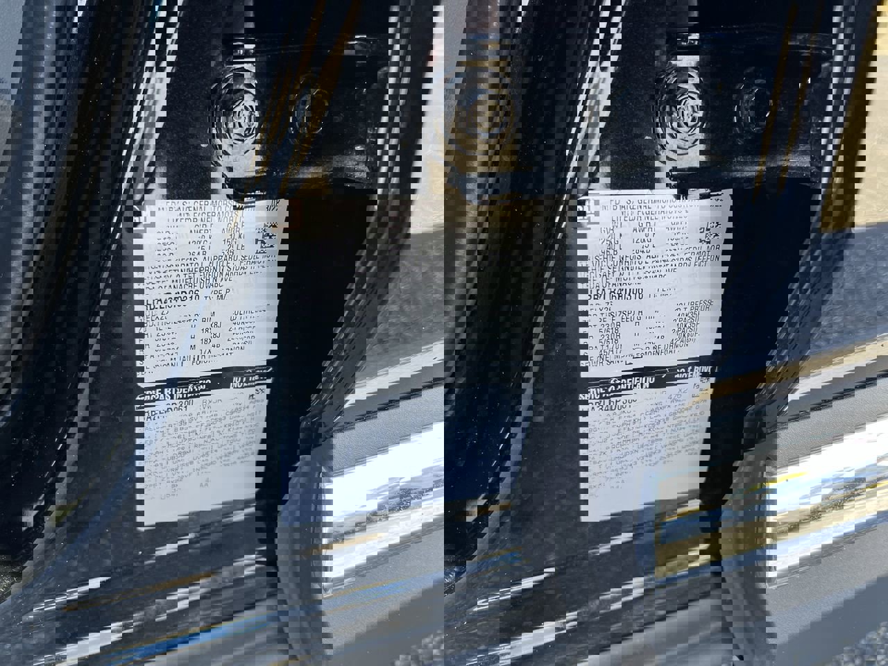 Used 2023 Buick Envision Preferred image 36