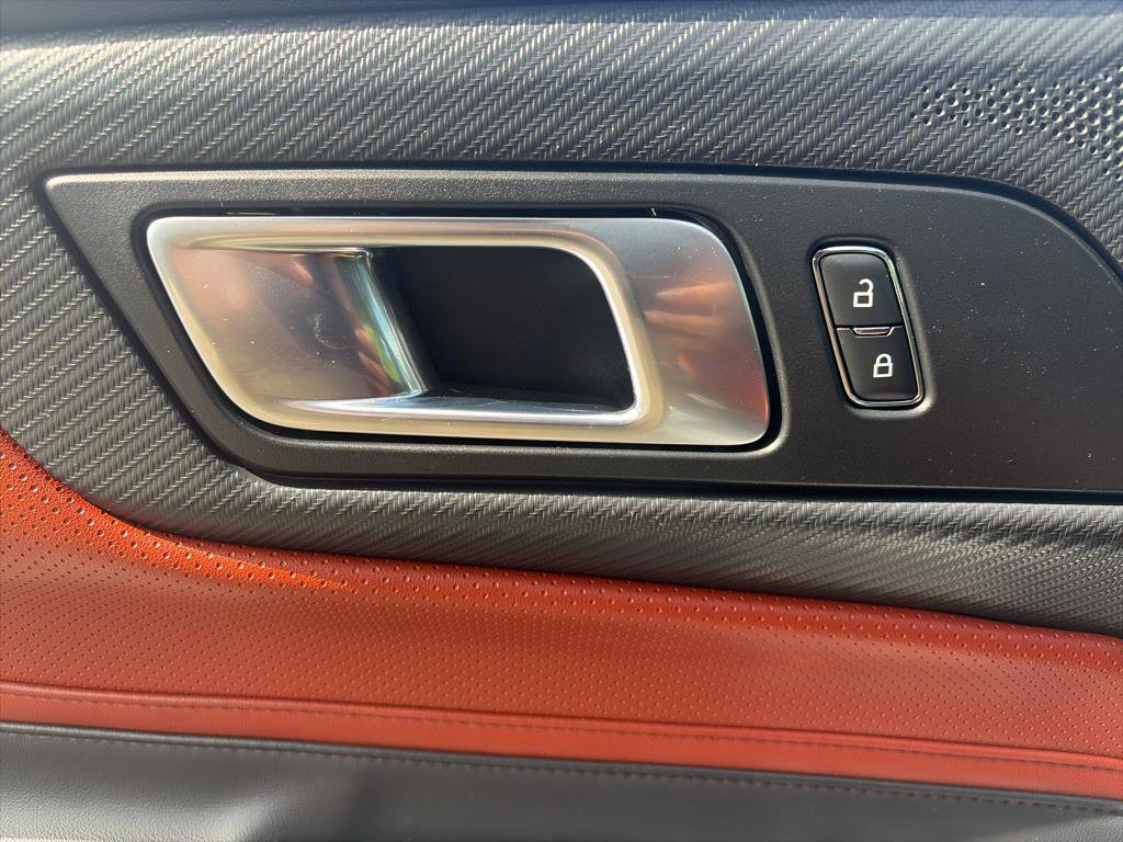 Used 2025 Ford Mustang Premium RWD image 18