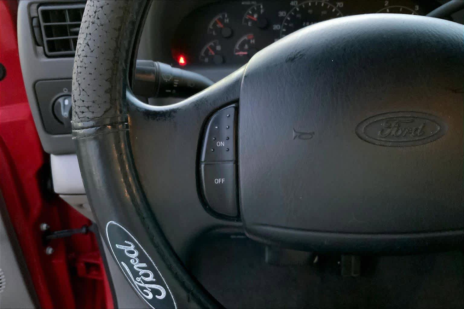 Used 2001 Ford F250 XLT AWD/4WD image 22