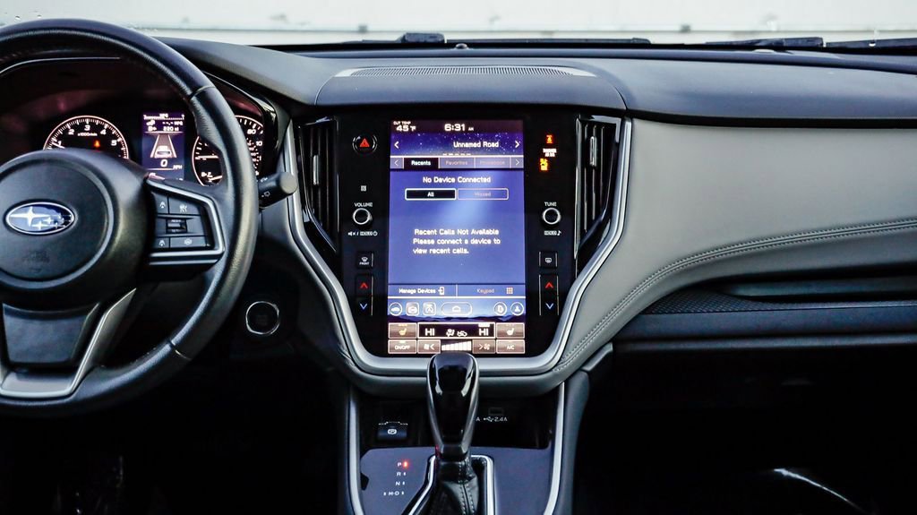 Used 2025 Subaru Outback Premium image 16