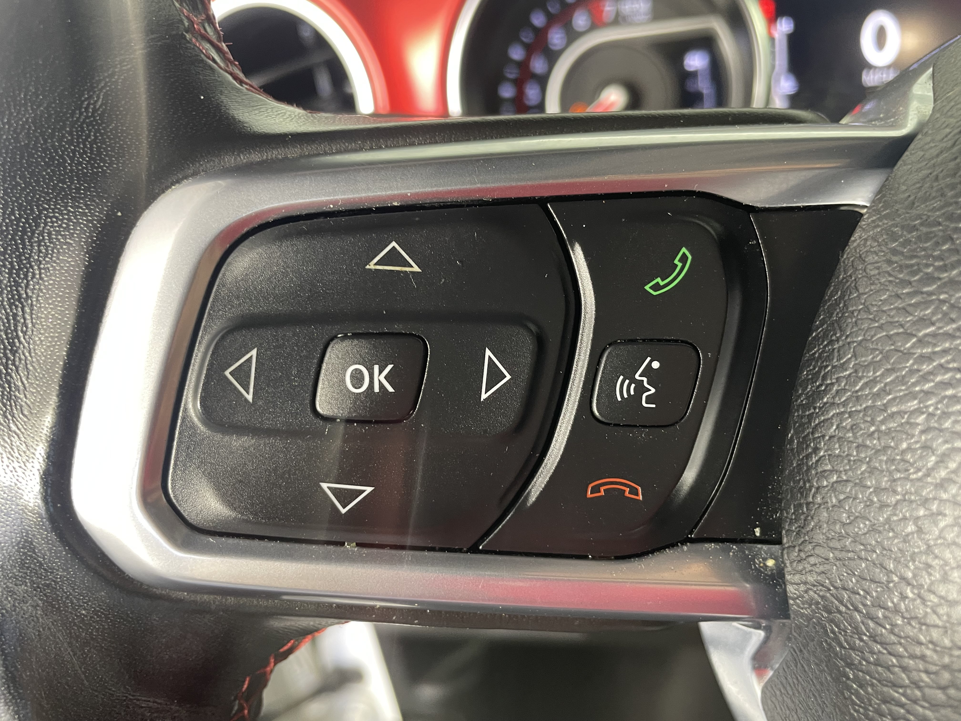 Used 2020 Jeep Gladiator Rubicon AWD/4WD image 13