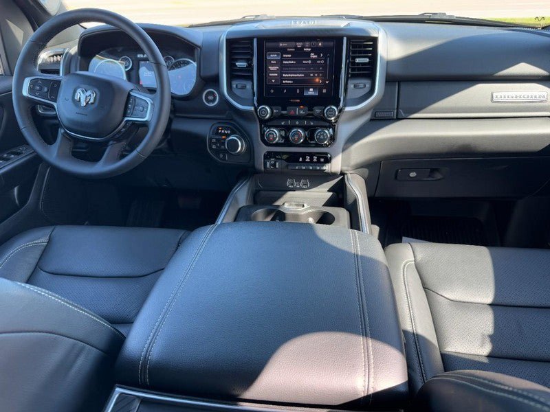 Used 2025 RAM 1500 Big Horn AWD/4WD image 13