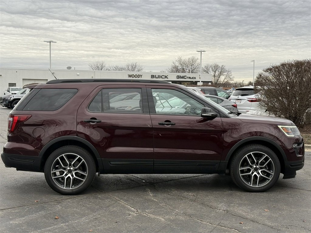 Used 2019 Ford Explorer Sport w/ Equipment Group 401A image 9